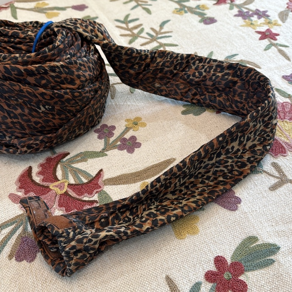 Vacuum Hose Padded Protector